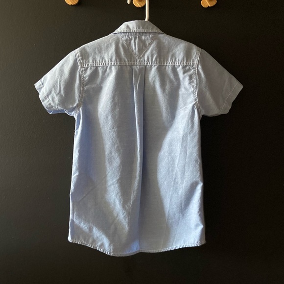 Button down collared shirt. - Picture 2 of 3